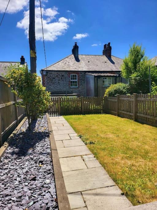 8 Duke Street - Launceston Cornwall ภายนอก รูปภาพ