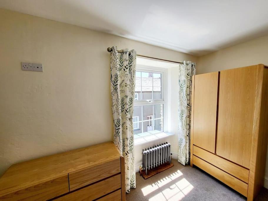 8 Duke Street - Launceston Cornwall ภายนอก รูปภาพ